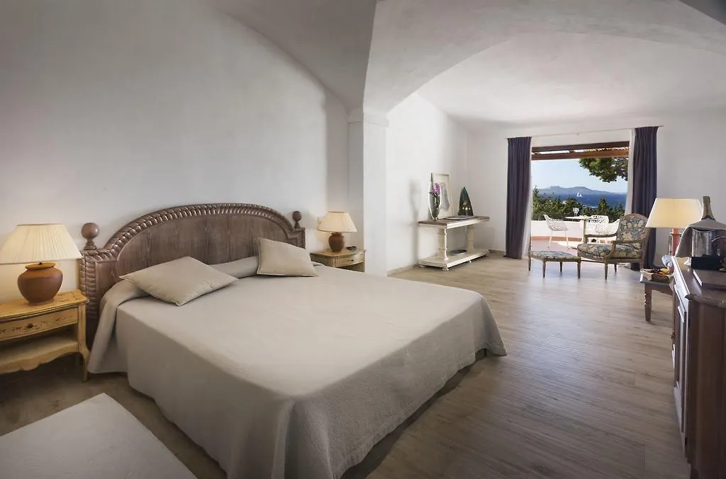 Hotel La Bisaccia Baja Sardinia