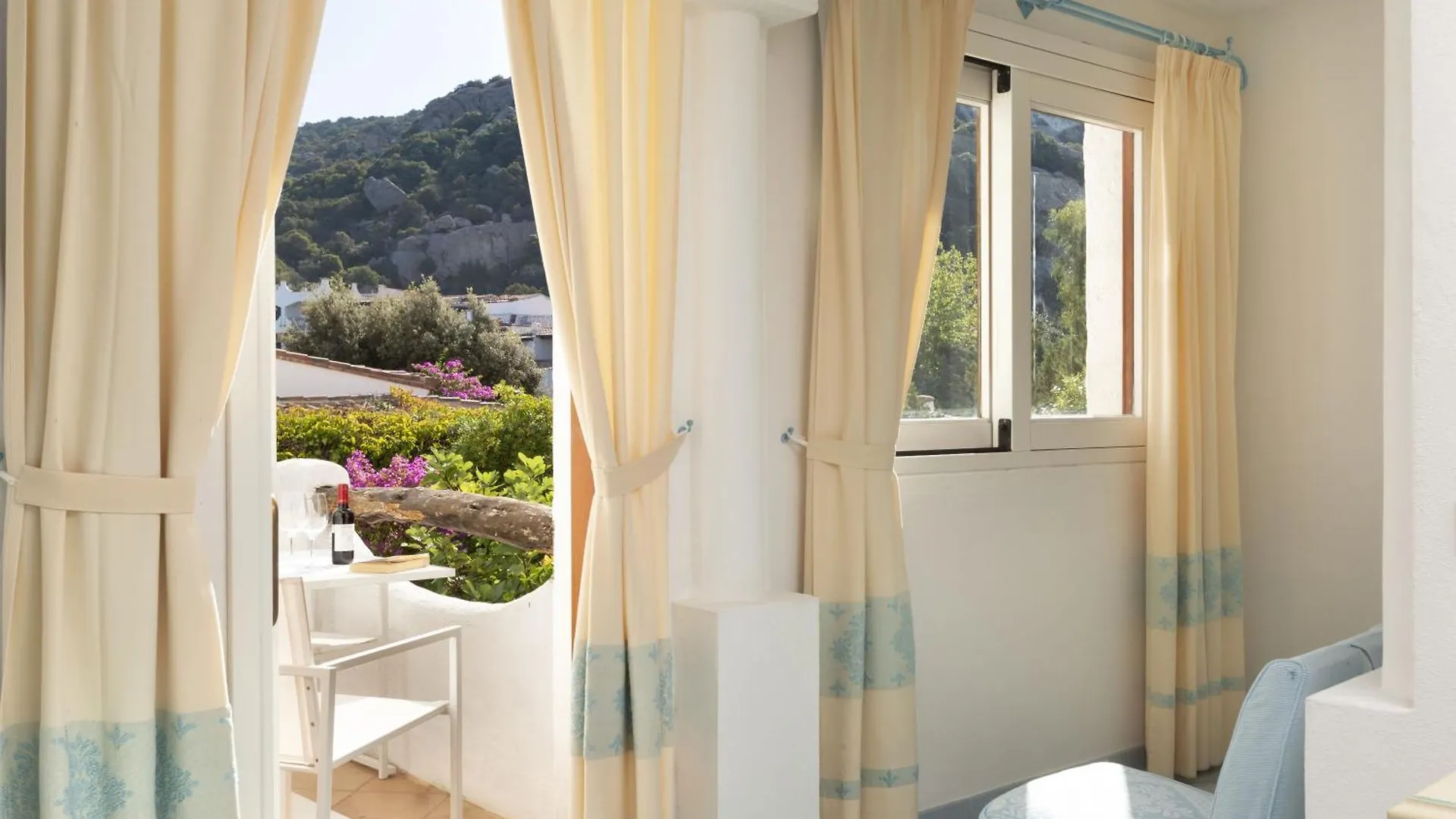 Hotel La Bisaccia Baja Sardinia